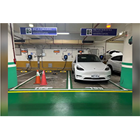 燃油車佔用電動車專用停車格，北市開罰